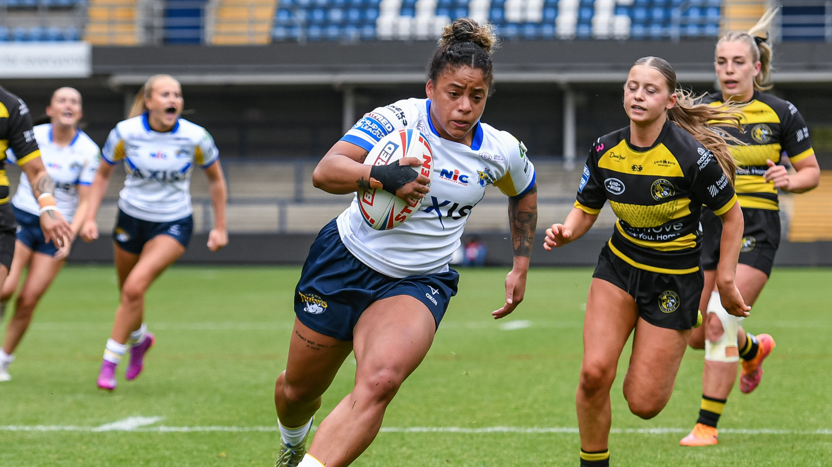 WOMEN'S MATCH ACTION | Rhinos vs Valkyrie