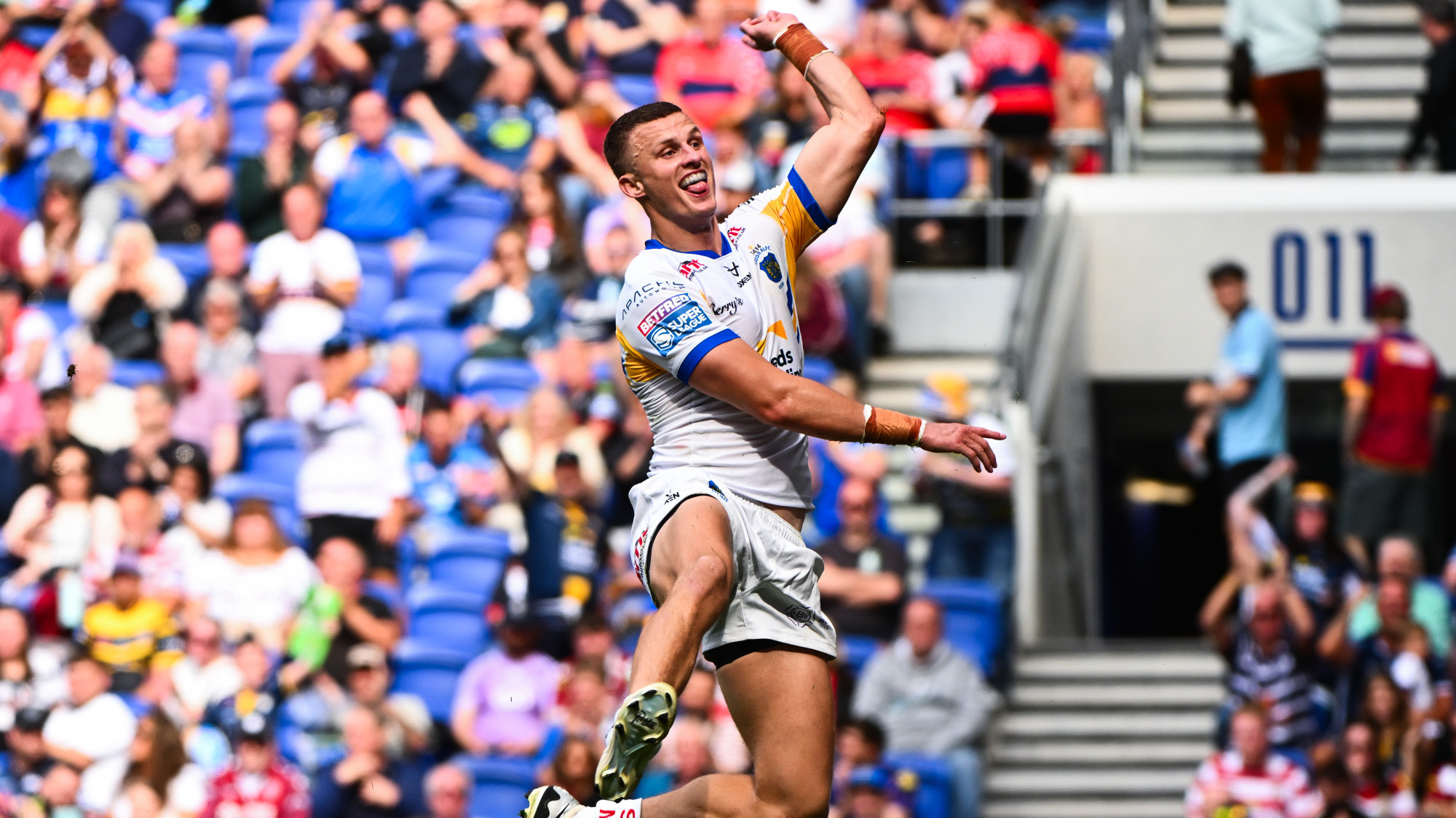 Leeds Rhinos 50 Bradford Bulls 16