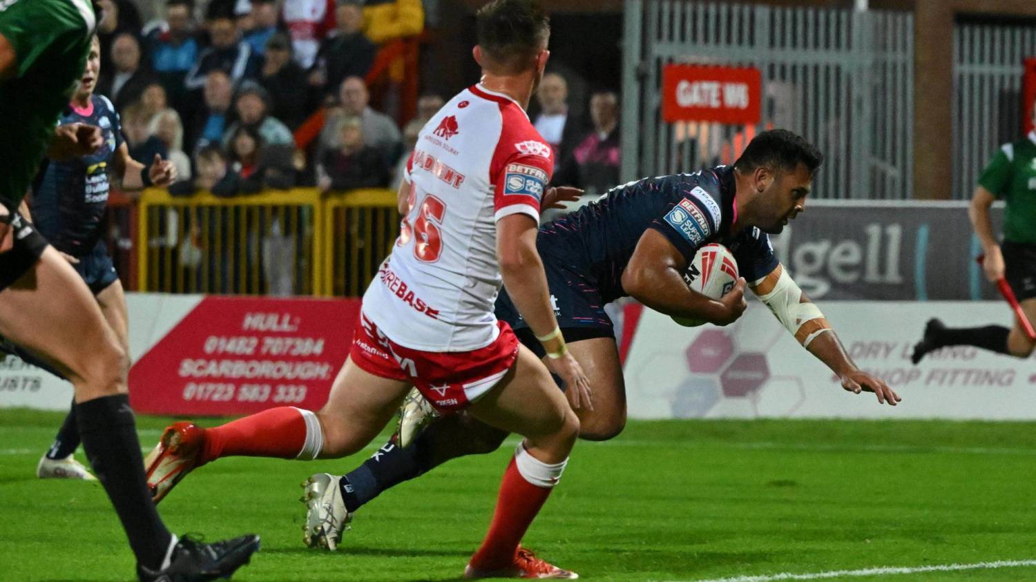 Martin thanks fans for incredible support throughout Rhinos career