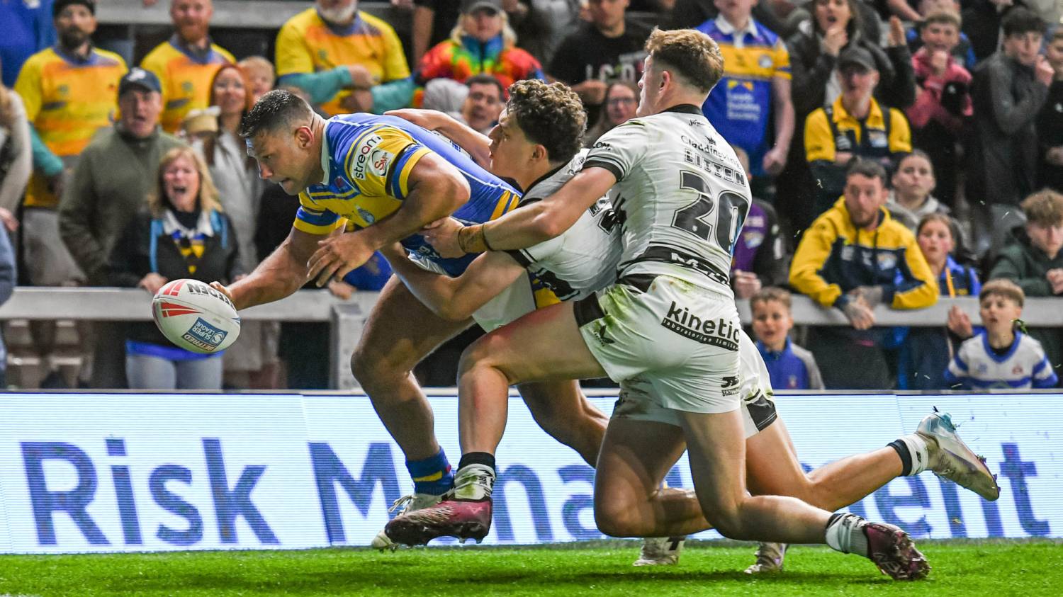 Hall reveals how he managed to score winning try