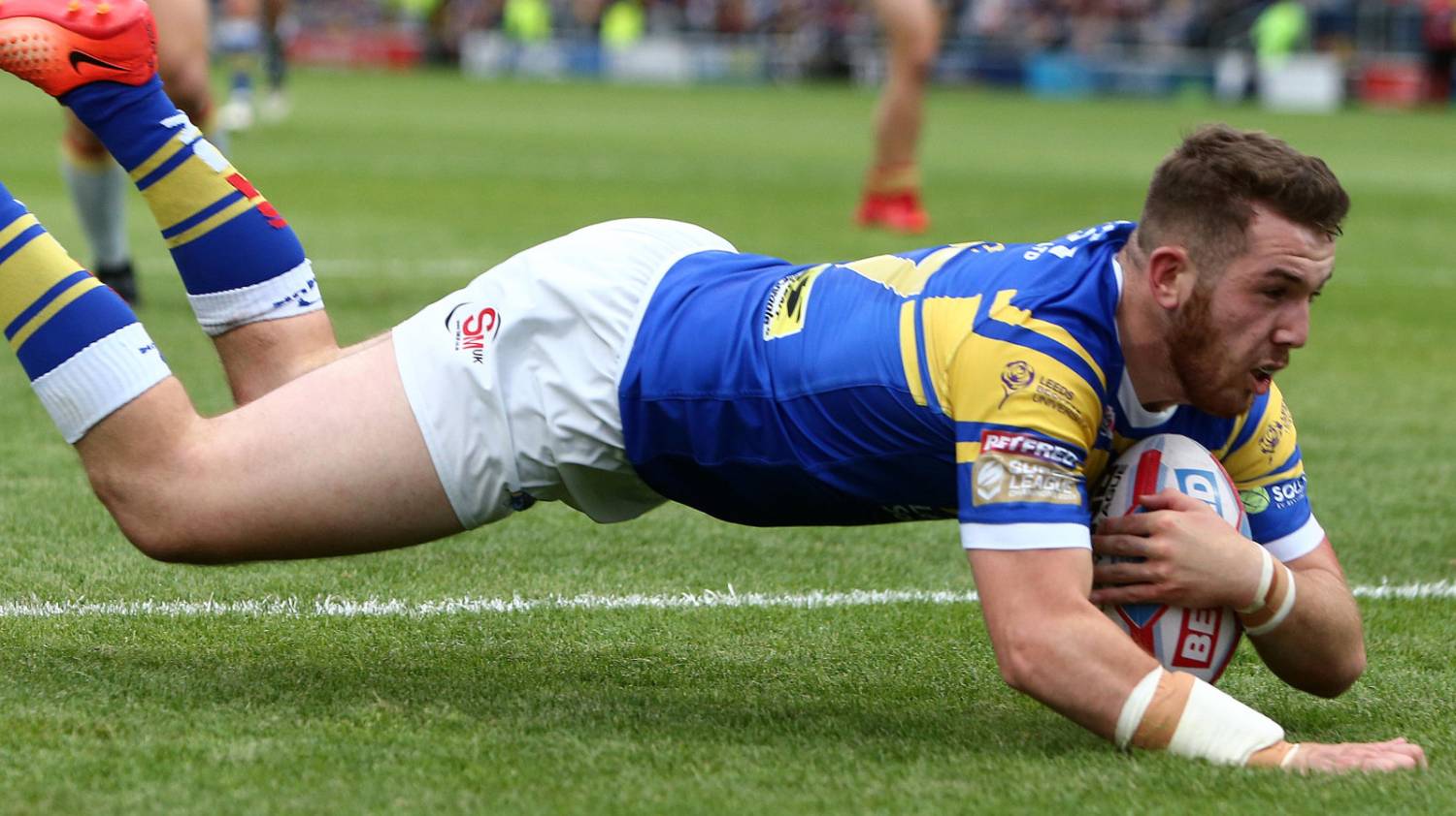 Every Cameron Smith try for the Rhinos
