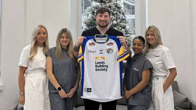 ALL SMMMILES AS LEEDS RHINOS ANNOUNCE NEW SEASON SPONSOR