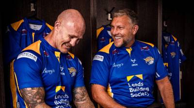 Past and present stars test their knowledge of 2004 Grand Final winning season