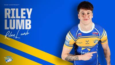 Young Rhinos star commits future to Leeds