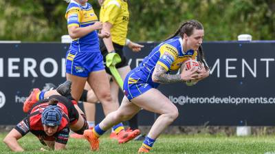 Nuttall praises team mates after second consecutive hat trick