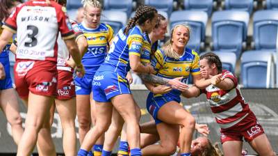 Matchday Pack: Warriors vs Rhinos Women