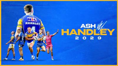 Rhinos star Handley commits future to the club