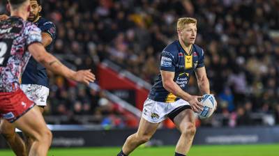 Leigh Leopards 26 Leeds Rhinos 14