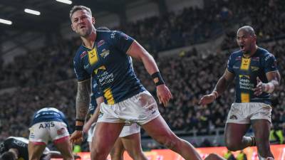 Just one change for Rhinos 21 man squad to face Dragons