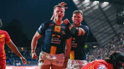 Leeds Rhinos 46 Catalans Dragons 4