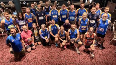 Sinfield hopes Rob Burrow marathon can go from strength to strength