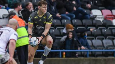 Newman, Nicholson-Watton and Lumb return to 21 man squad