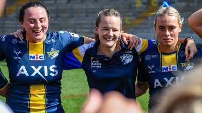 The Leeds Rhinos Podcast | Ep 111 - Women's team update, 3 Peaks achievements and more w/ Lois Forsell