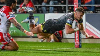 Match Action | St Helens v Leeds Rhinos, Round 25