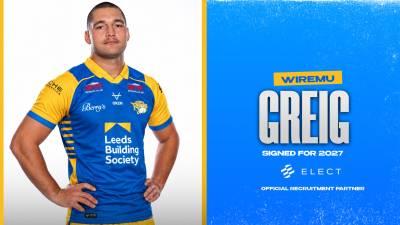 Leeds Rhinos sign prop Wiremu Greig